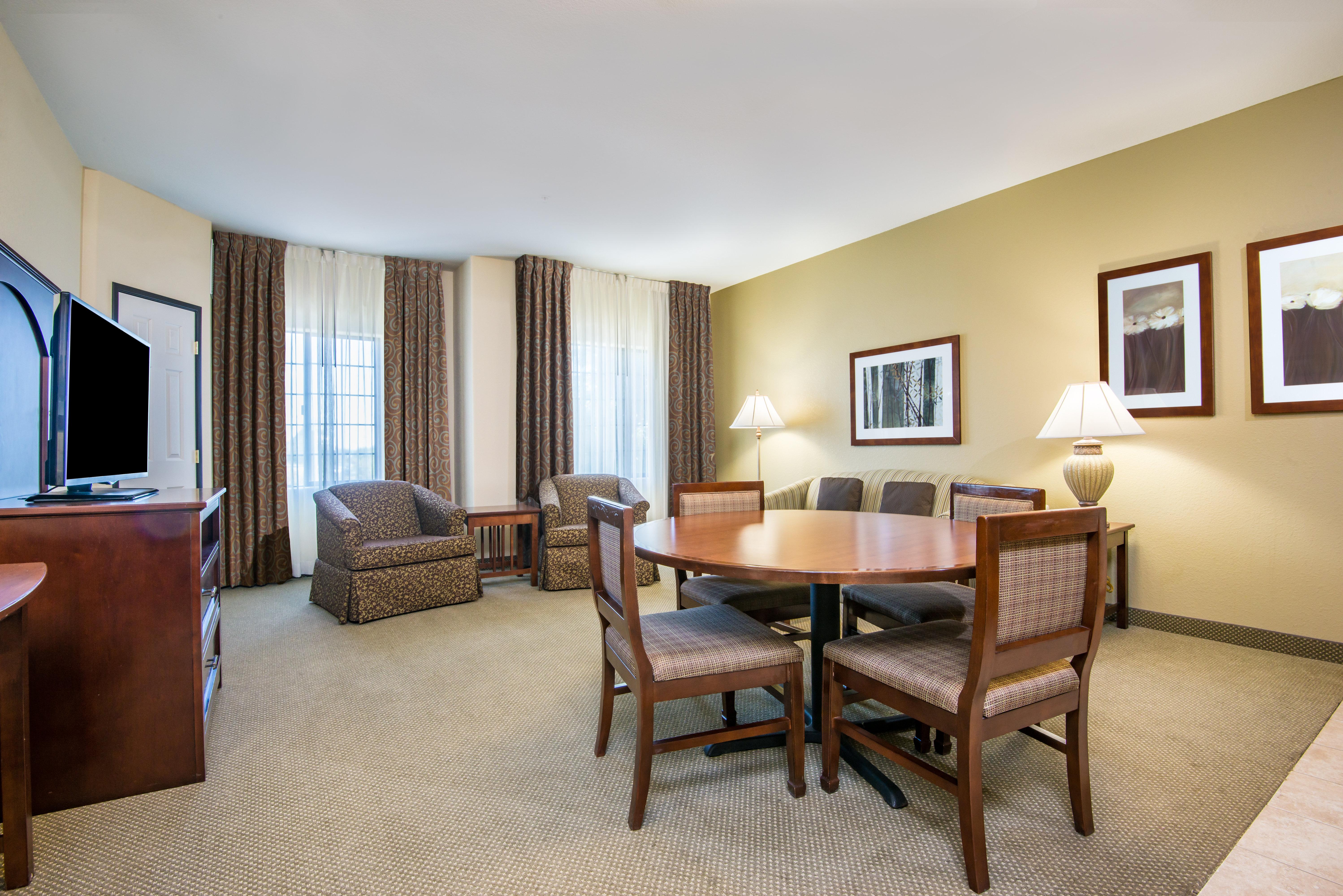 Staybridge Suites Phoenix Glendale Sports Dist By Ihg Exterior photo