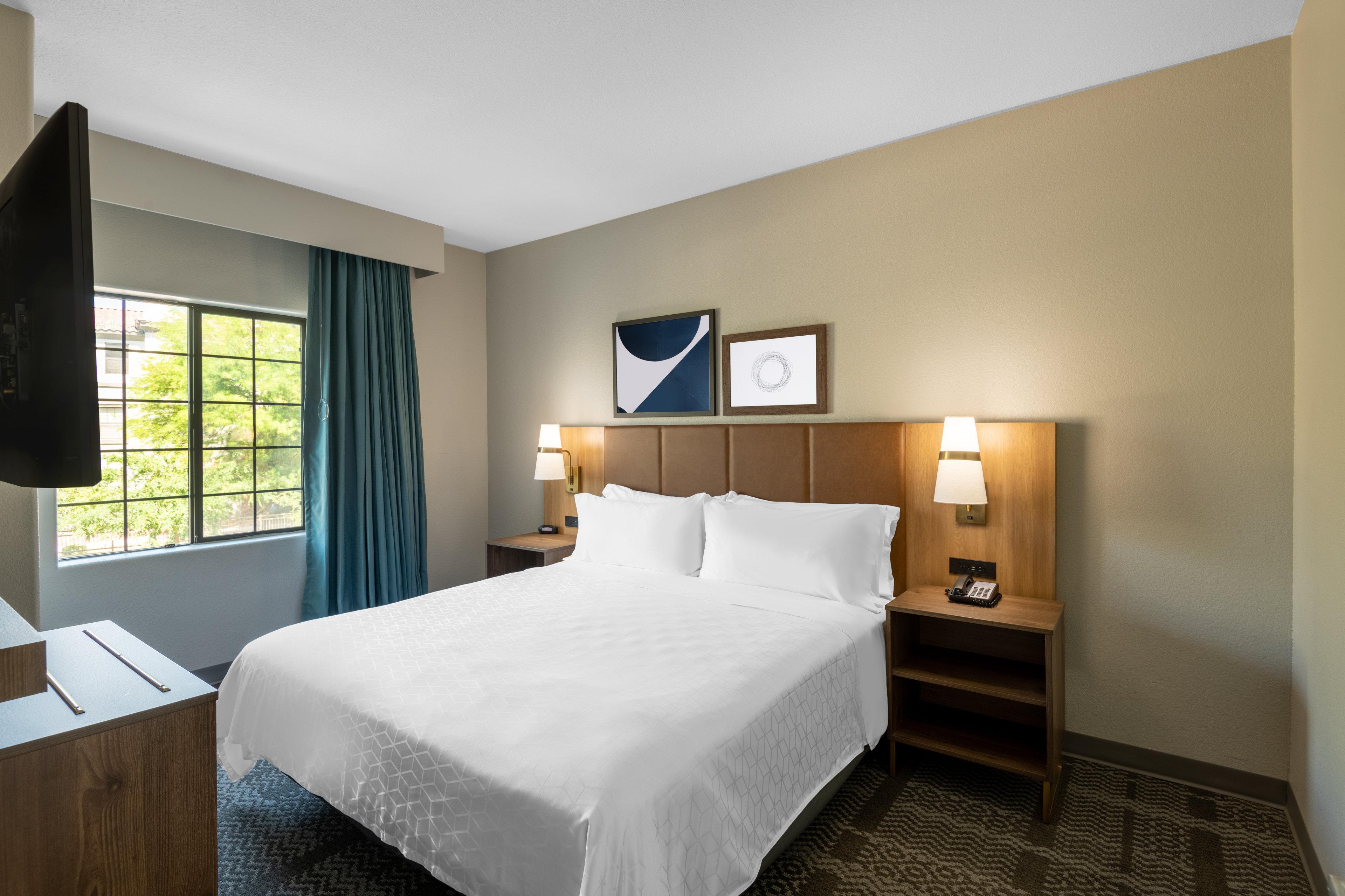 Staybridge Suites Phoenix Glendale Sports Dist By Ihg Exterior photo