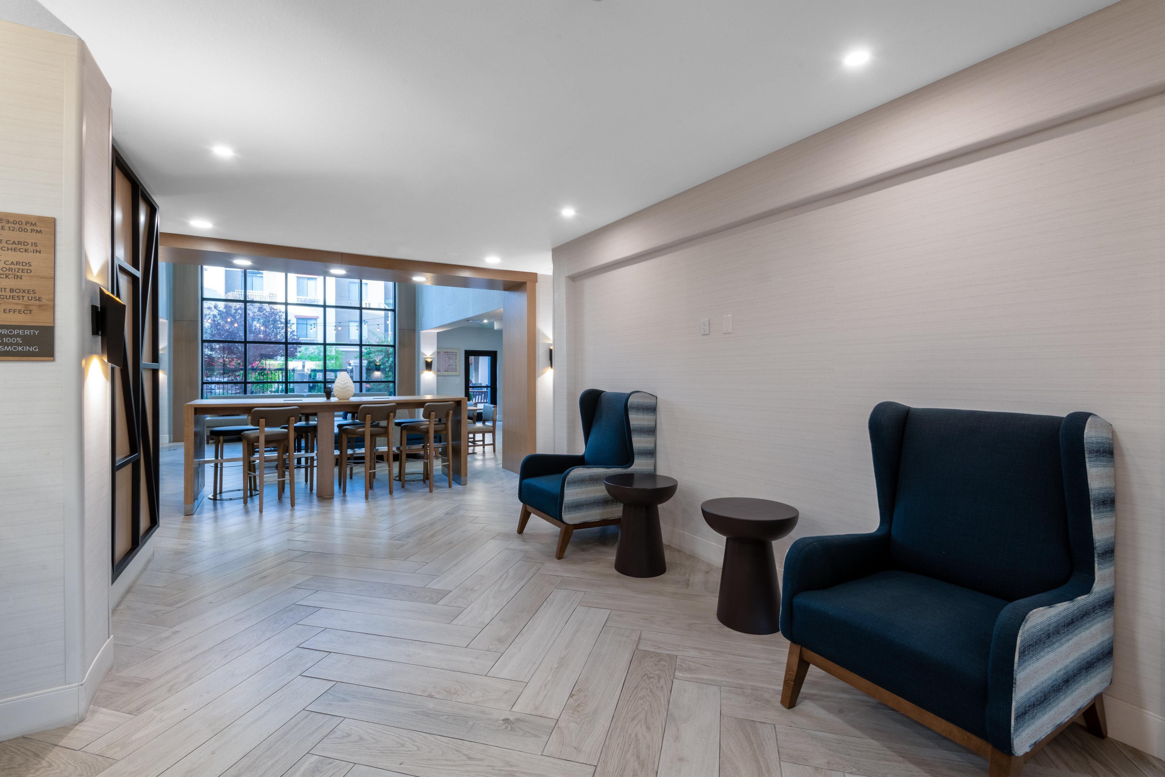 Staybridge Suites Phoenix Glendale Sports Dist By Ihg Exterior photo